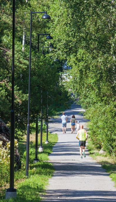 Hankeedot Asuntotyypit 1 3 h + k(t), 21,5 48,5 m 2 Kerrostalo, 60 asuntoa Kutasossa 2 liikelaa Asunto Oy Vantaan Korallin Ihan Kodit ot aria ja loisia kerrostaloasuntoja.