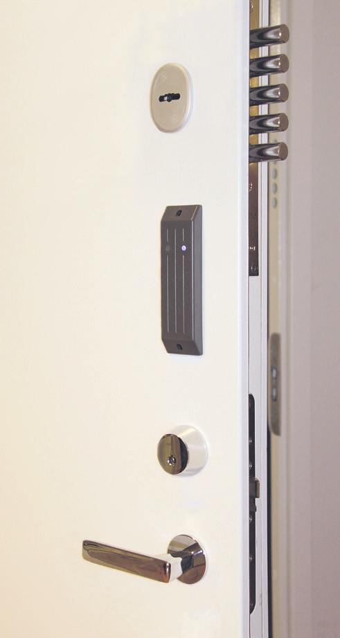 Kaso tarjoaa myös kyseisen standardin mukaan testattuja ovia murtoluokassa 2 sekä 4. Murtoluokassa 4 ovet on testattu myös 2-lehtisinä.
