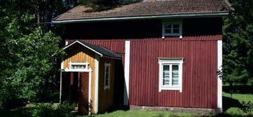 Ei sisäänpääsymaksua. The old workingman s home is open on summer Sundays until the end of August. KAUPPILAN TALONPOIKAISMILJÖÖ Kauppilantie 8, HUMPPILA p. 044 706 4444 / Humppilan kirjasto.