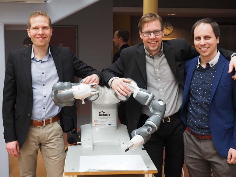 Yhteistyöllä potkua robotiikan koulutukseen MoRo-hanke toivottaa tulevaisuuden teknologiat ja toimintatavat tervetulleiksi Suomen hallitus on linjannut robotiikan olevan keskeinen osa digitalisaation