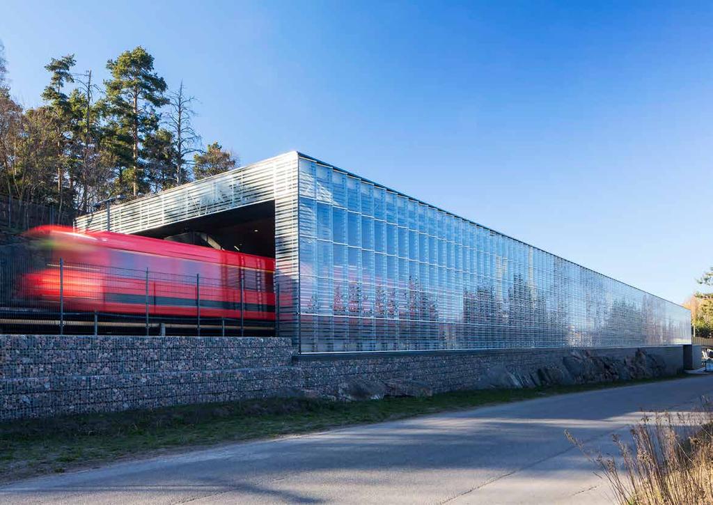 3 METROASEMAT Kaupunginosan kahden metroaseman lähiympäristöt toimivat keskeisenä uuden rakentamisen kohteena Herttoniemen kasvaessa.
