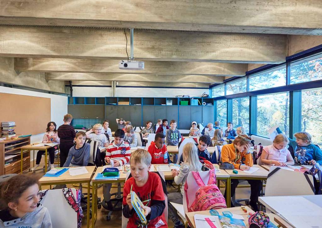Eri-ikäisten palvelut ja tilat Kaupunginosan koulu- ja päiväkotipalvelut on suunniteltu siten, että kaikille ryhmille on riittävästi paikkoja ja tilat