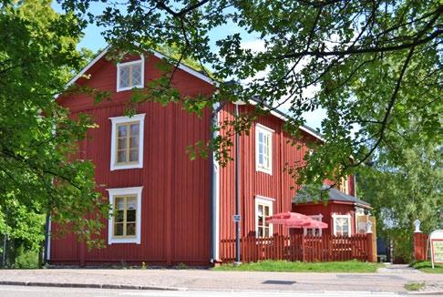 50 min Tilattavissa rajallinen määrä maksutta! Helsingin pitäjän kirkonkylä, Kirkkotie 45 Ajankohta valittavissa, kierros toteutetaan ulkona elo-syyskuussa.