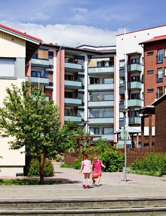 tehdään rakenteet säänkestäviksi ja huolehditaan hulevesien poisjohtamisesta, suositaan passiivista aurinkosuojausta.