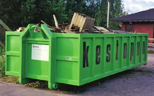 Haketta voi hyödyntää kompostoinnissa, istutusten katteena tai kulkuväylien pinnoitteena.