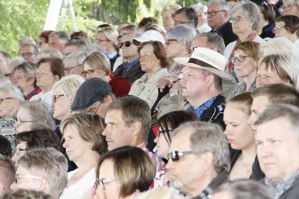 VUOSIKERTOMUS 9 Hoidimme yhteistyössä Pohjois-Karjalan Kiinteistöyhdistyksen kanssa Pohjois-Karjalan Kiinteistöyhdistyksen 100-vuotisjuhlavuoden järjestelyitä. Kuva 29.6.