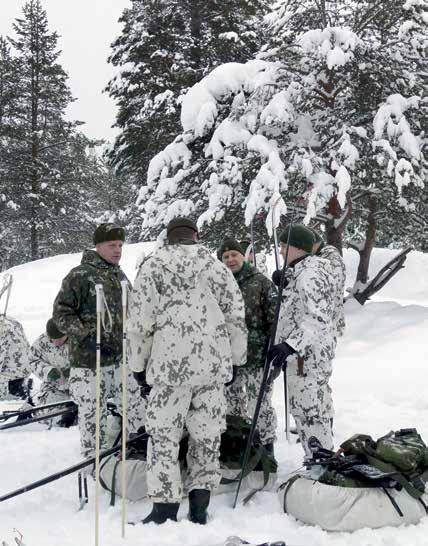 Talvisodankäynnin peruskurssi Jääkäriprikaati järjesti talvisodankäynnin