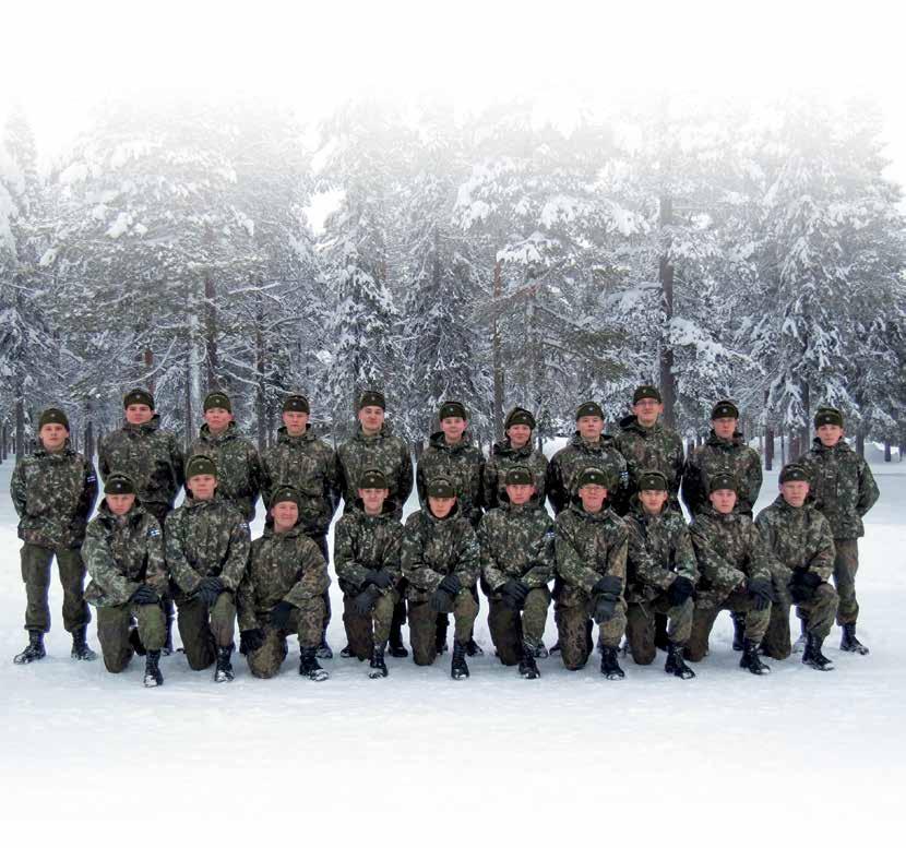 Panssarintorjuntalinja Pst aukki? Aamuja vain teille! snäp snäp (sormien läpsyttelyn ääni). Erittäin lupaava AUK:n alku ja niin se olikin.