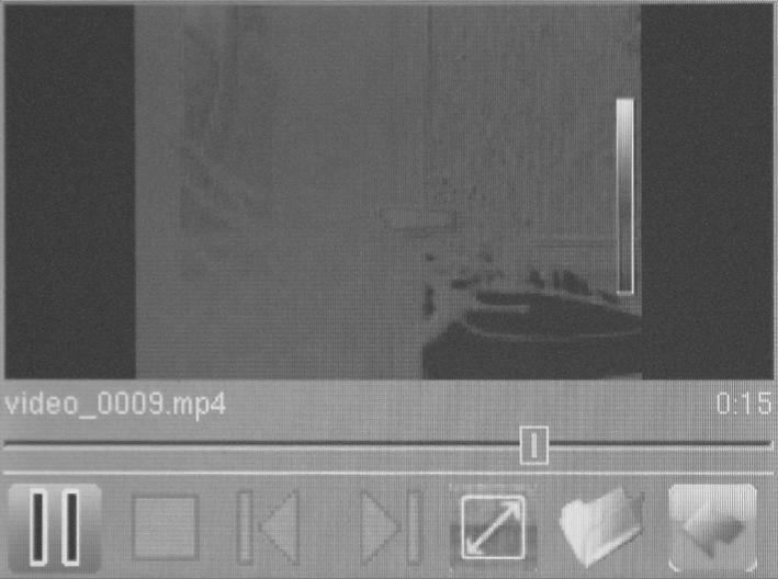 Alavalikko Toista video Tässä valikossa voit valita seuraavat toiminnot: Symboli Toiminto Toista video Pysäytä video Valitse edellinen video Valitse seuraava video Toista video