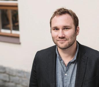 Yrittäjyystaidot edellyttävät kouluilta tavoitteita ja toimintaa LAURI VAARA p edagoginen asiantuntija t aloudellinen tiedotustoimisto tat Maaliskuun alussa olin mukana Euroopan komission ja