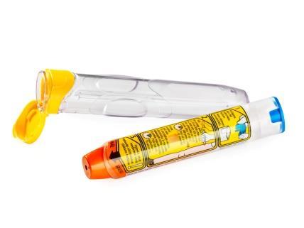 Adrenaliini-injektori: käyttöopastusta tarvitaan lisää kynnys käytölle
