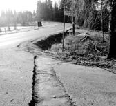 Muista paloturvallisuus joulun aikana Joulu on erityisen riskialtista aikaa. Kynttilät lepattavat, liesi hehkuu ja sauna hohkaa. Tulen lähellä on paljon väkeä ja koristeita.