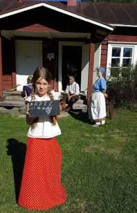 044 497 2243 Terveyskeskus Kirkkotie 21 Puh: 558 72100, Fax: 08 554 8189 Sosiaali- ja mielenterveystoimisto Tiilitie 2 (2 krs.), Puh: 08 5587 2200 Vietetään jälleen Kempeleen kotiseutumuseolla 12.-16.
