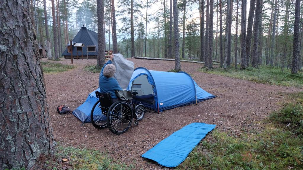 Polku luontoon ennen aikana Jälkeen Kontaktipisteitä: