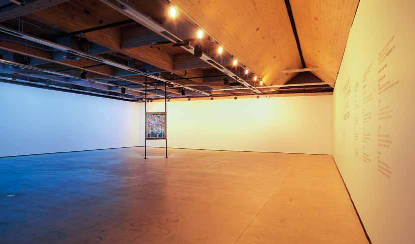 18 emma toimintakertomus 2015 Näyttelytoiminta 19 Areena: Ote / Näkökulmia / 19.12.2015-31.1.2016 Aalto yliopiston Curating and Managing Art (CuMMa) maisteriohjelman opiskelijat kuratoivat EMMAan Ote näyttelyn.