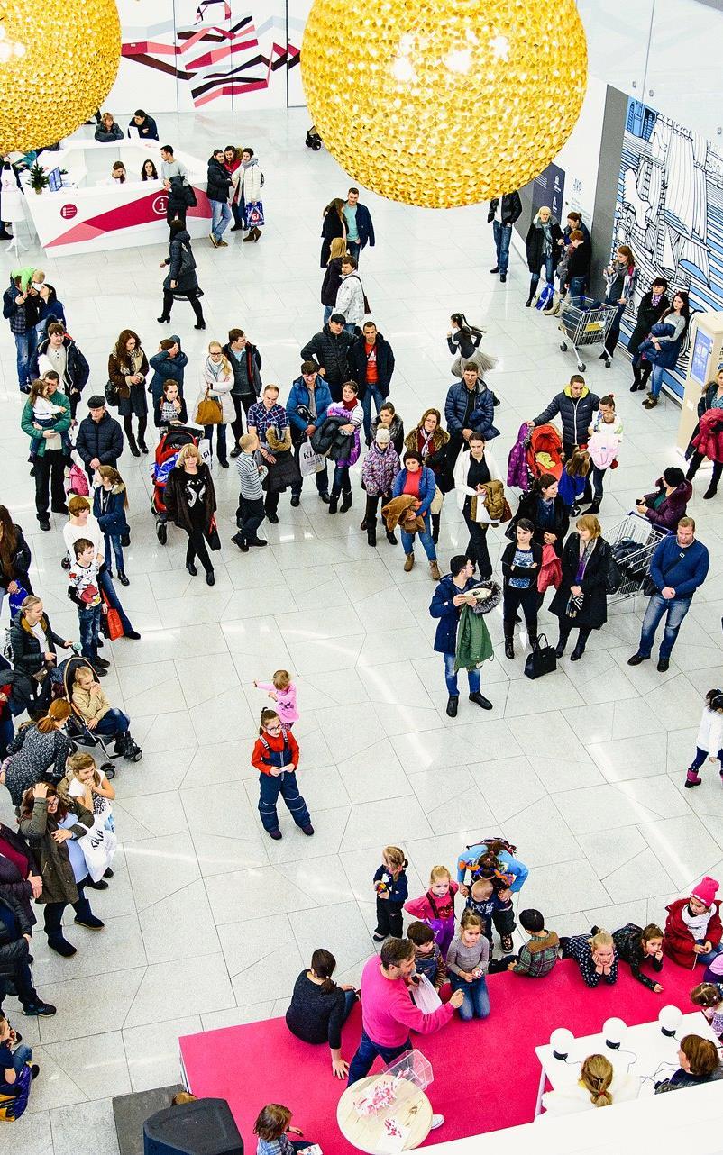 Venäjän talouskehitys positiivinen haasteista huolimatta BKT-kasvu vuodelle 2018 +1,5-2% Suomen Pankin maailmantalouden ennuste Pakotteet ovat heikentäneet ruplan kurssia Venäjän kasvaneista