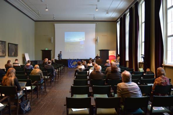 Pellon käytön muutoksilla saavutettavat päästövähennykset. Kristiina Regina, Luke/OPAL, alustuksen video Kristiina Regina kertoi maankäytön muutoksilla saavutettavista päästövähennyksistä.