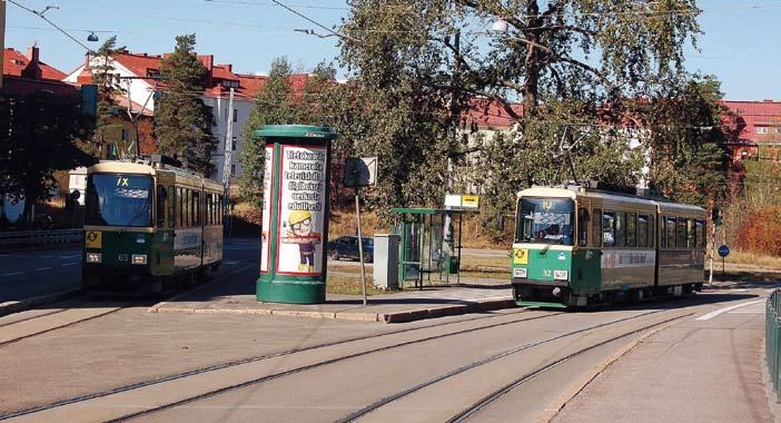 Poikkeusreitin syynä olivat Hämeentiellä tehtävät kiskotyöt. Raitiolinjoilla 6 ja 8 ajettiin poikkeusreittejä Hämeentien kiskotöiden vuoksi maanantaina 24.7.