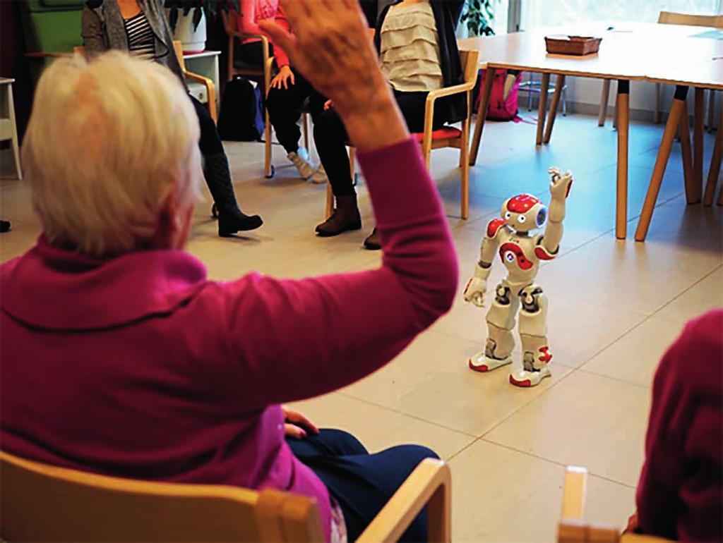 toisaalta erityistä vieroksuntaa, etenkin ihmistä muistuttavien robottien tapauksessa (Parviainen ym., 2016).