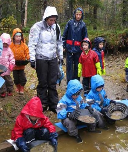 Esimerkkejä työhyvinvoinnin kehittämiseen tähtäävistä toimenpiteistä Kittilän kaivoksella VIRKISTYSTOIMIKUNTA SUUNNITTELEE JA KOORDINOI 1.