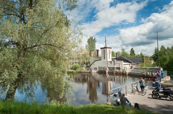 ruukki muodostavat Keravanjoen molemmin puolin jakaantuneen taajaman ytimen, jonka ympärillä levittäytyy varhaisimmilta vaiheiltaan 1900-luvun alussa syntynyt pientaloasutus.