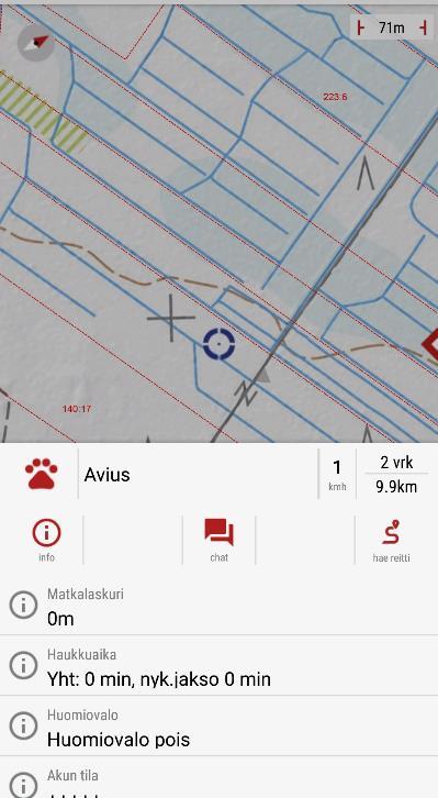 - Info&asetukset: napauttamalla info&asetukset-valintaa (i-kirjain) saadaan avattua laitteen info&asetukset näkymä, josta löytyy kaikki valittuna olevaan laitteeseen liittyvät toiminnot.