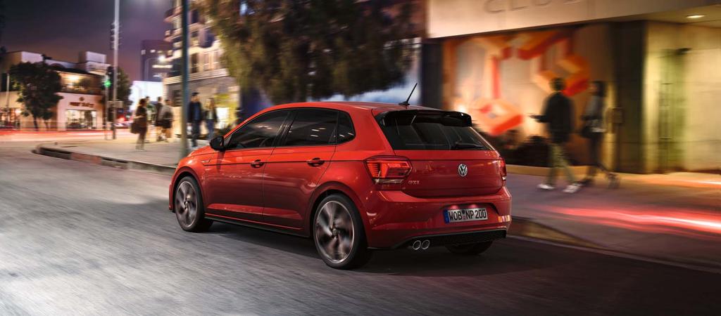 Sen ääni saa sydämesi lyömään tiheämmin. Uutta Polo GTI:tä ei vain ajeta sen myös tuntee. Eikä mikään ihme, sillä sen 2,0 litran TSI-moottori tuottaa tehoa muhkeat 147 kw (200 hv).