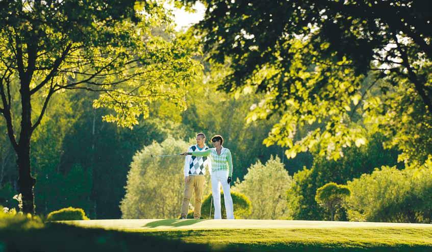 Henrik Nordström, TJ & ÅGK-golfaaja Räätälöimme ja varaamme Ahvenanmaa-paketit pienille ja suurille golf-seurueille.