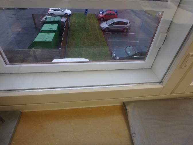 Ikkunoiden kunnon järjestelmällinen tarkastus ja puutteiden huoltokorjaus ovat suositeltavaa toteuttaa kunnossapitojakson aikana.