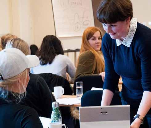 Tällä hetkellä koulutusjärjestelmän ja työmarkkinoiden välinen institutionaalinen yhteistyö on heikkoa, ja siihen on tultava muutos.