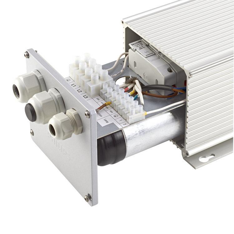 ESI KIT IK10 IP20 06255400 ECB330 SON-T600W - IP20 06257800 ECB330 SON- - IP20 06261500 ECB330 2xSON-T400W - IP20 06263900 ECB330 HPI- PA - IP20 06267700 ECB330 HPI-T2000W 380-415V PA - IP20 06269100