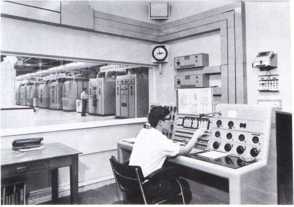 Tätä ei pidä sekoittaa Radio Free Europeen tai Radio Libertyyn, joiden molempien päämaja myös on Münchenissä.