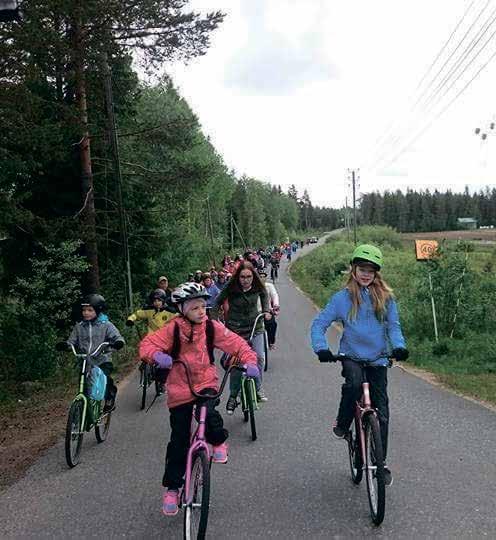 10 nomat - nro 12 ILOINEN IIJOKI Pyöräily 2018 ILOINEN IIJOKIPYÖRÄILY LA 16.6.2018 klo 12.00 Ohjelmaa Kauppakeskus Kärkkäisellä klo 12.