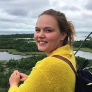 Fanny aloitti samalla itsekin korisharrastuksen ja pelaa Korihaitten naisten joukkueessa sekä Tätihaissa.