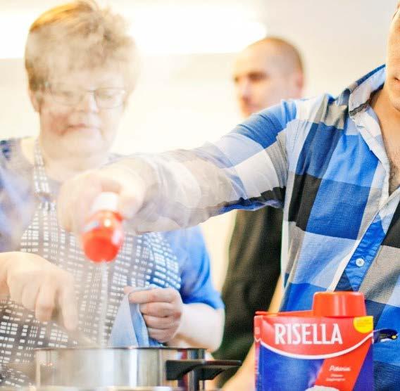 YHTEINEN KEITTIÖ Yhteinen keittiö -hanke on osa hallituksen Edistetään terveyttä ja hyvinvointia sekä vähennetään eriarvoisuutta -kärkihanketta.