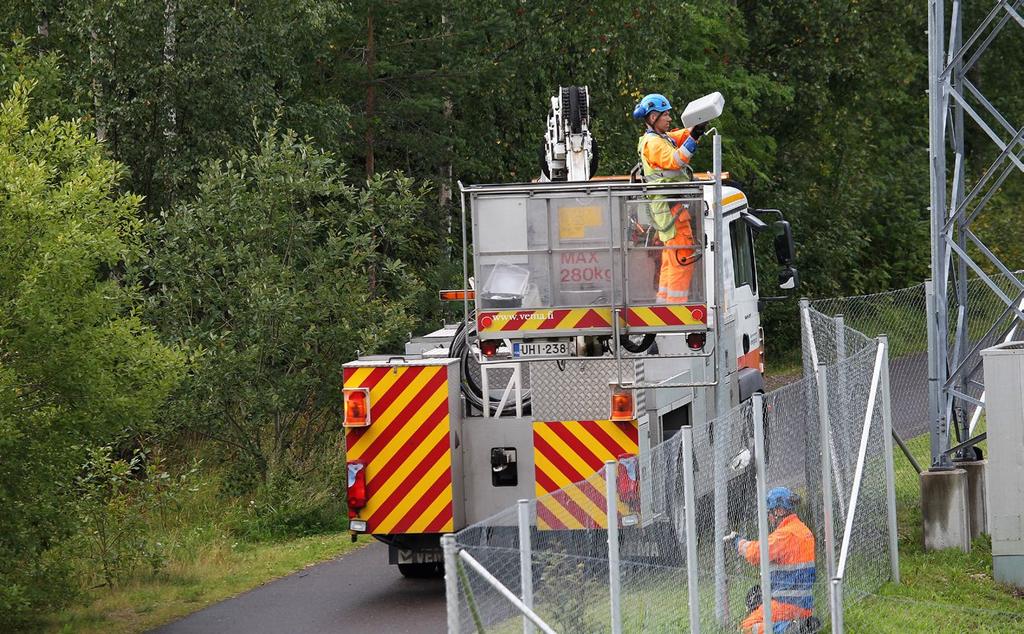 Hallitsemme koko infran, joten yhteisrakennushankkeissa voimme hoitaa samalla kertaa vesi-, lämpö-, sähkö-, kuitu- ja valaistusverkon.