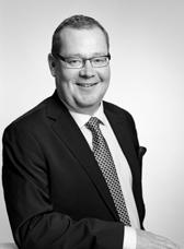 hallintoneuvoston jäsen, Koulutusrahaston hallintoneuvoston jäsen, UNI Global Unionin hallituksen ja työvaliokunnan puheenjohtaja 2. varapuheenjohtaja ANTTI AHO s.