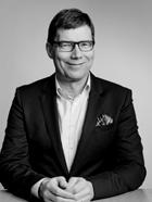 Trilateral Commissionin jäsen, Strategic Committee of Agence France Tresorin jäsen, Hanken Centre for Corporate Governance