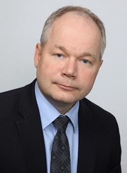 RAKLIn jäsenen kommentti - sijoittaminen Alhainen korkotaso ja pääomamarkkinoiden ylilikvidi tilanne pitävät kiinteistösijoittajakysynnän edelleen korkealla tasolla.