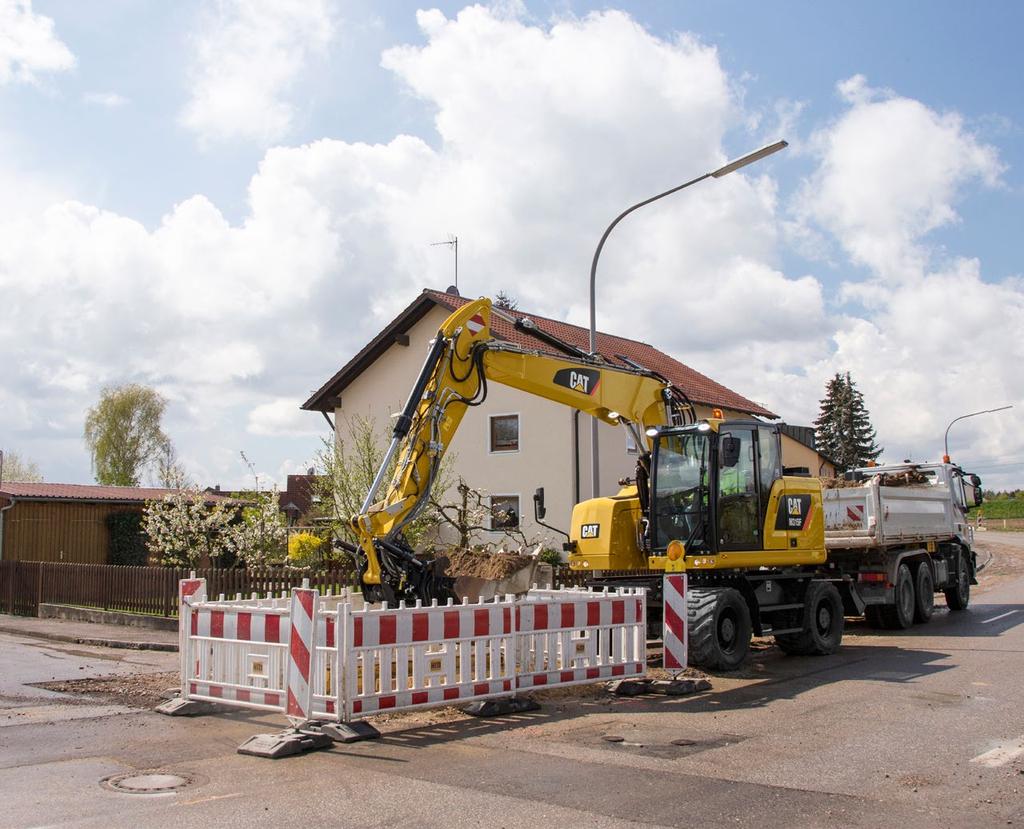 M315F Pyöräalustainen kaivukone 2017 Moottori Moottorimalli Päästöt Nettoteho (enintään) ISO 9249, 1 800 r/min ISO 9249, 1 800 r/min (metrijärjestelmä) ISO 14396, 1 800 r/min (brutto) ISO 14396, 1