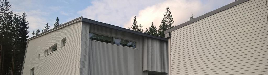 2 YLEISTÄ ASIAA CLT:STÄ CLT on puurakennuselementti, joka koostuu ristiin toisiinsa liimatuista puulevyistä. CLT on lyhenne sanoista: Cross Laminated Timber.