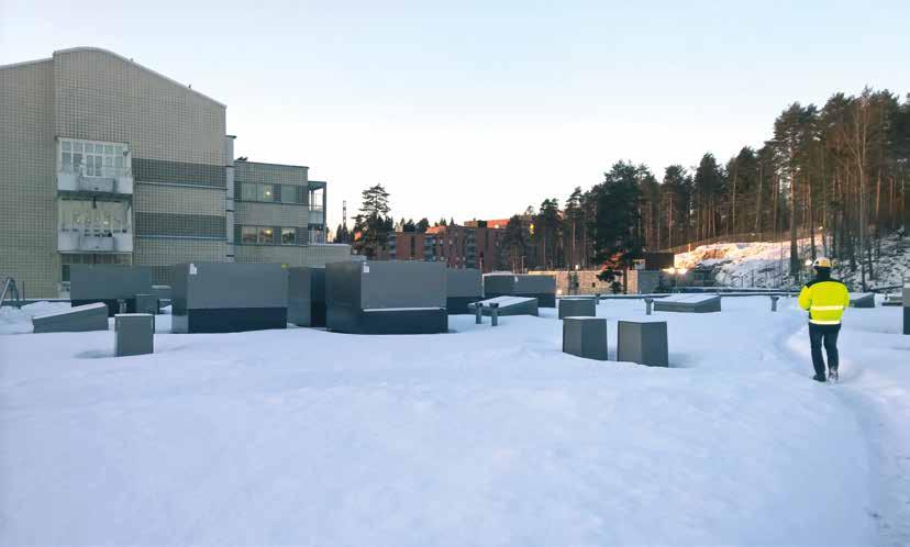 Case: KYS PEKO 1 Ilmanvaihtokonehuoneen katolle asennetut ulospuhalluskatokset toimivat LTO-järjestelmän