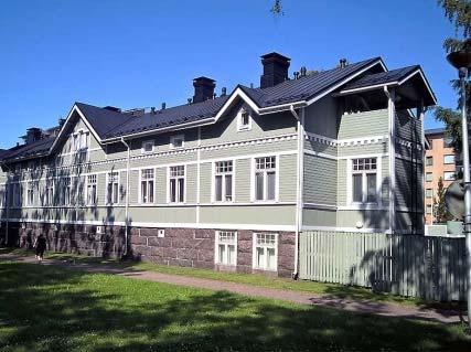 0 300492 Puu KYM 92 26. 201026 1900-luvun alun puinen kertaustyylinen kaupunkirakennus. OYK 96 24. 305941 Koristeaiheissa jugendin piirteitä. 15.