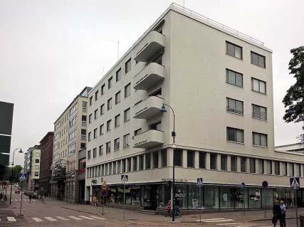 Sisätiloiltaan erityisen hyvin säilynyt. 9 RUOTSINSALMENKATU 12, OSUUSLIIKE LIITON TALO 38 Aiemmat inventoinnit Pakki nro. 1936 Maakunnallisesti merkittävä RKY 09 201081 E.