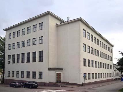 KOP:N TALO 42 Aiemmat inventoinnit Pakki nro. 1930 Maakunnallisesti merkittävä RKY 09 300381 Väinö Vähäkallio MK 08 80.0 201090 Punatiili KYM 92 80.