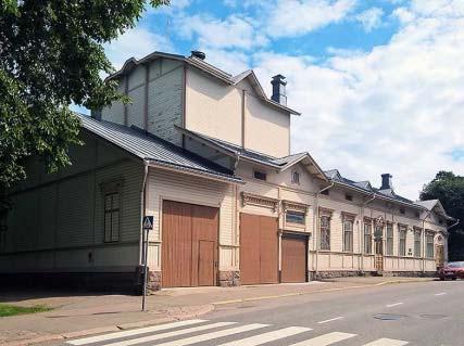 Yhtenäinen useamman rakennuksen sekä ympäröivän puiston luoma pihapiiri. 31s. KESKUSKATU 33, KONSERTTITALO, ENT. TYÖVÄENTALO 5 Aiemmat inventoinnit Pakki nro.