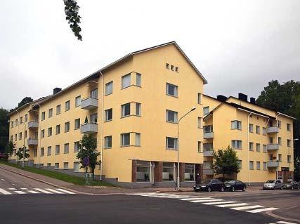 r porrashuoneiden lasipintaiset sisäänkäynnit. Merkittävä osa Puistotien kaupunkirakennusmuuria.