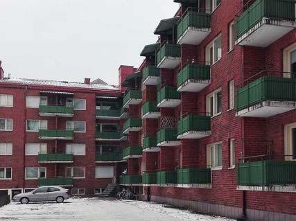 Osa valtakunnallisesti merkittävää OYK 96 8.42 kokonaisuutta. Kuva: Kauppalehti KYMENLAAKSONKATU 7, ASUINRAKENNUS 13 Aiemmat inventoinnit Pakki nro.