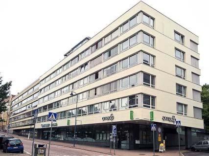 KYM 92 OYK 96 20.r Tyylillisesti rakennus lähestyy 1960-luvun suunnittelun päämääriä. KIRKKOKATU 16, ENT.