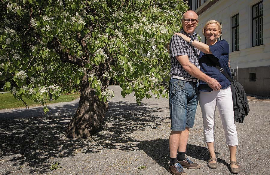 A 16 SILTA 5/2018 Hannu Jukola TIESITKÖ? KOLUMNI Antti Malinen Kirjoittaja on tamperelainen historiantutkija, joka ihmettelee maailmaa oman perheen parissa ja haaveilee kaukaisista galakseista.